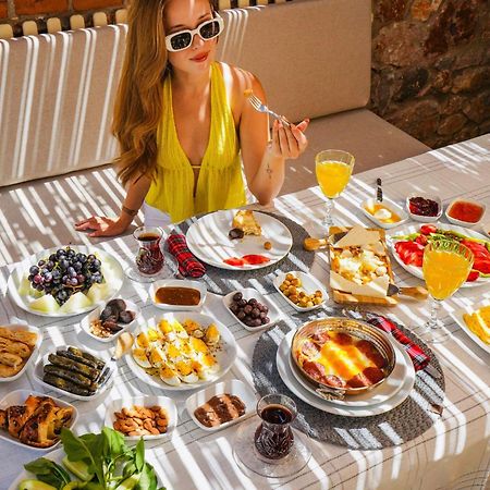 Lulu Inn Hotel Çeşme Extérieur photo