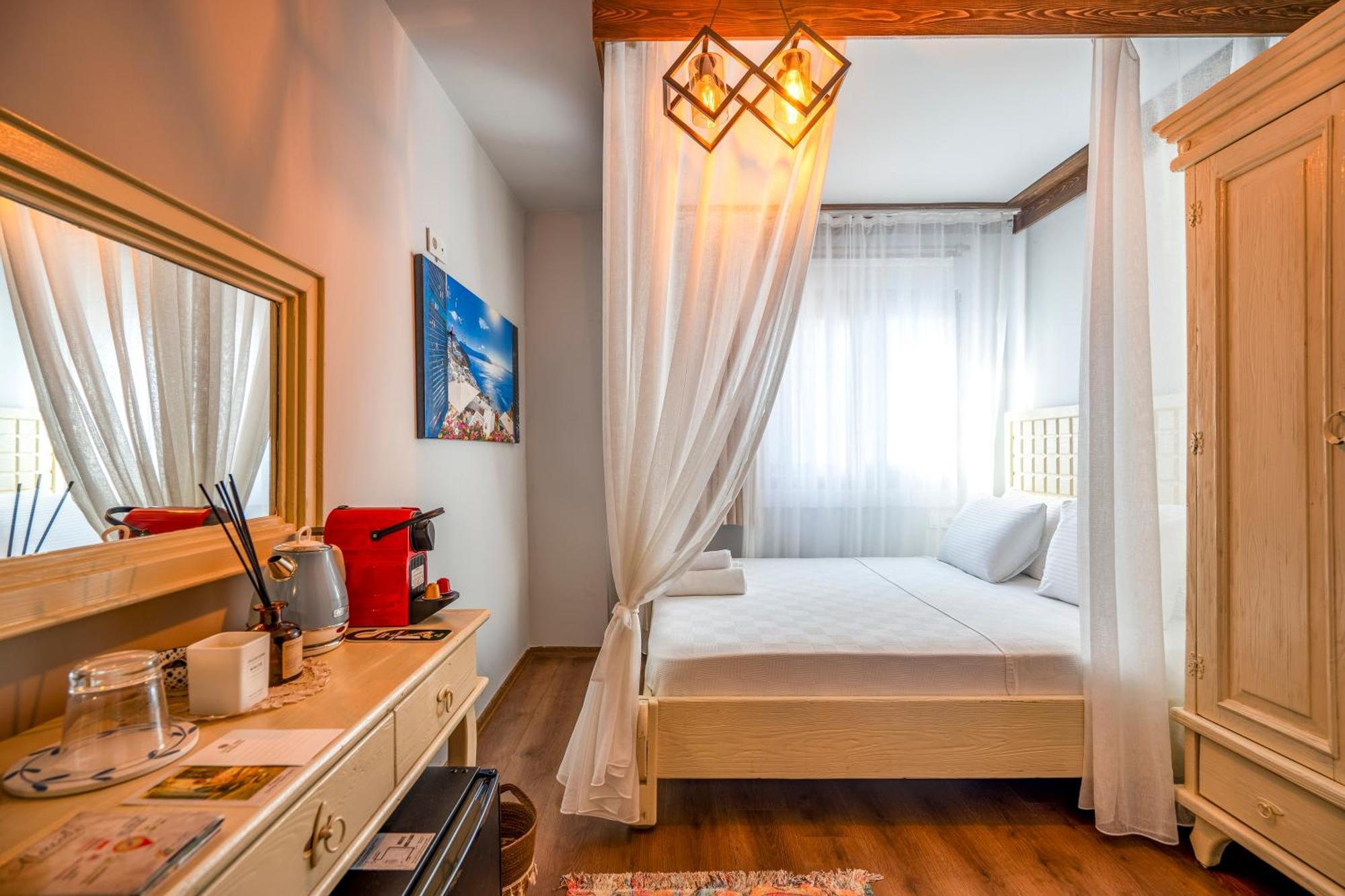 Lulu Inn Hotel Çeşme Extérieur photo